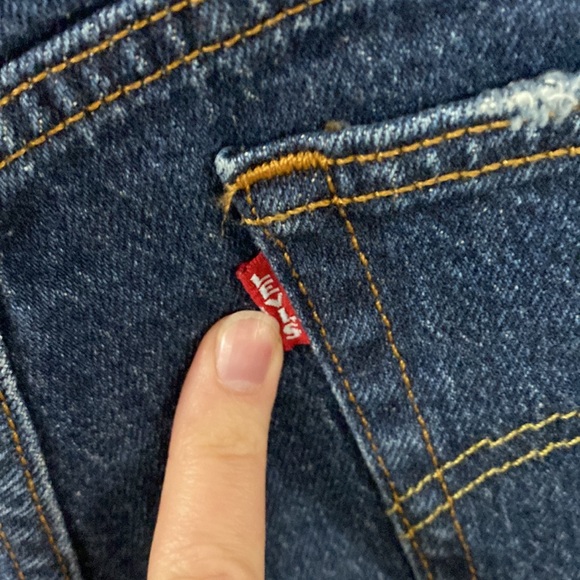 Levi’s Premium 501 High-Rise Distressed mini Shorts in Salsa Destiny Wash sz 27 - Picture 11 of 14